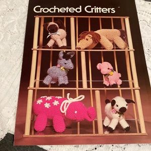 Vintage leisure arts crocheted critters leaflet 109